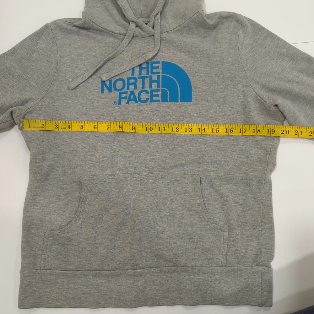 The North Face Heather Grey Hoodie Blue Logo - Women's Size Medium Classic Basic